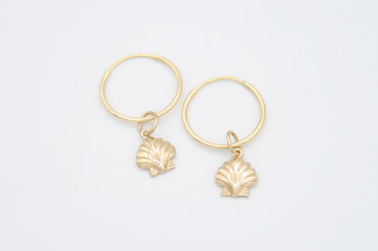 Shell Seeker Charm and Hoops