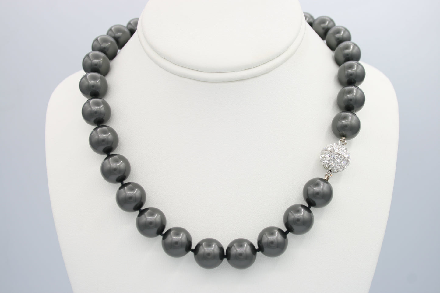 Madre Perla Necklace (Large)