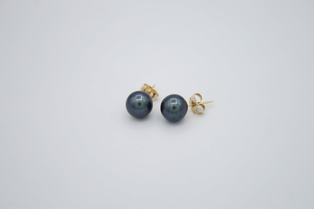 Black Freshwater Pearl Studs