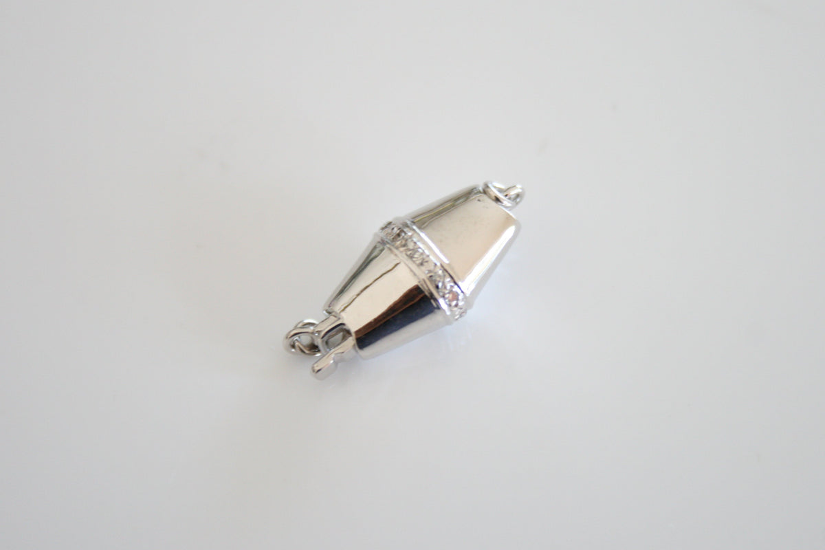 Diamond Shape Accented Box Clasp