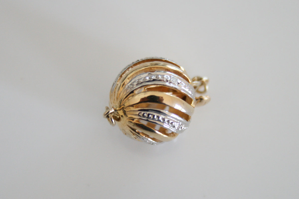Twisted Diamond Ball Clasp