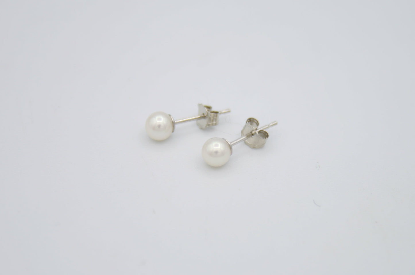 Freshwater Pearl Studs