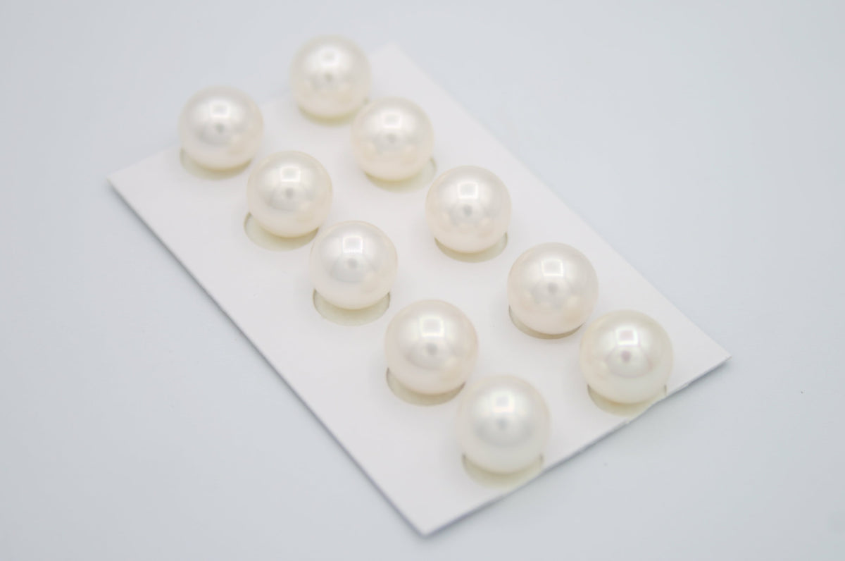 Loose Freshwater Pearls Half Drilled